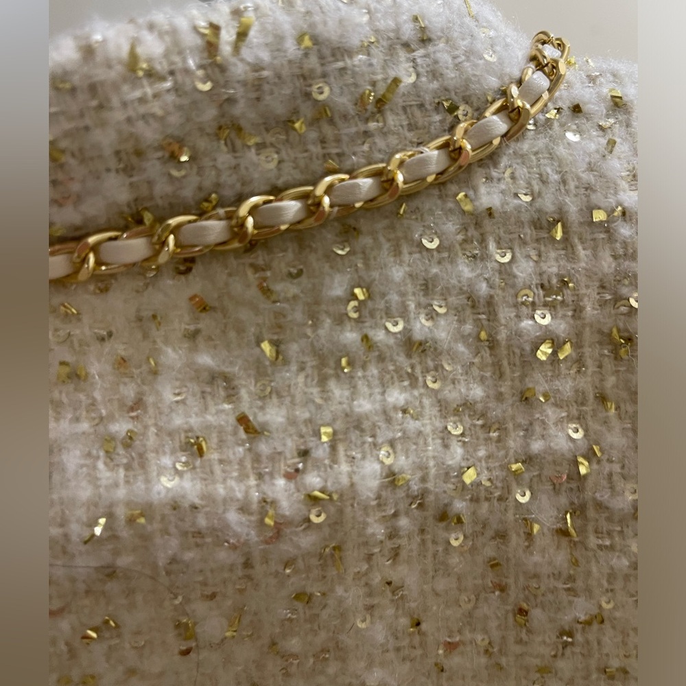 Chanel - Endless Rose Cream Tweed Jacket with Gold Chain Trim (read description) - Picture 6 of 6